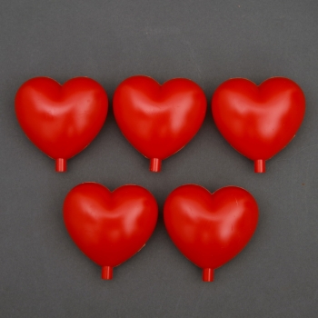 5 Herzen aus Kunststoff  mit Hals Rot 95mm