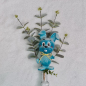 Preview: Hase "Bunny" blau - lustige Dekofigur für Gestecke