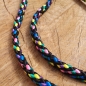Preview: Handgefertigte Hundeleine in schwarz-bunt und passendes Zug-Stopp-Halsband für kleine Hunde