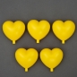 Preview: 5 Herzen aus Kunststoff  mit Hals Gelb 95mm
