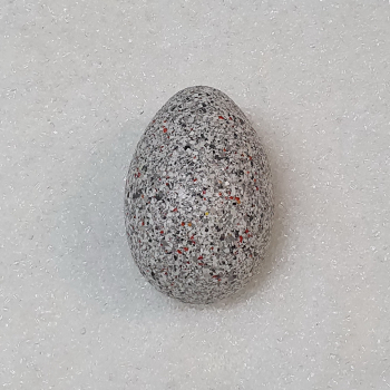 Osterei steingrau/rot; 14cm