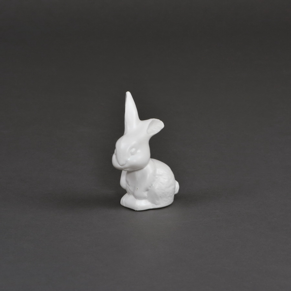 Kleiner Hase - sitzend