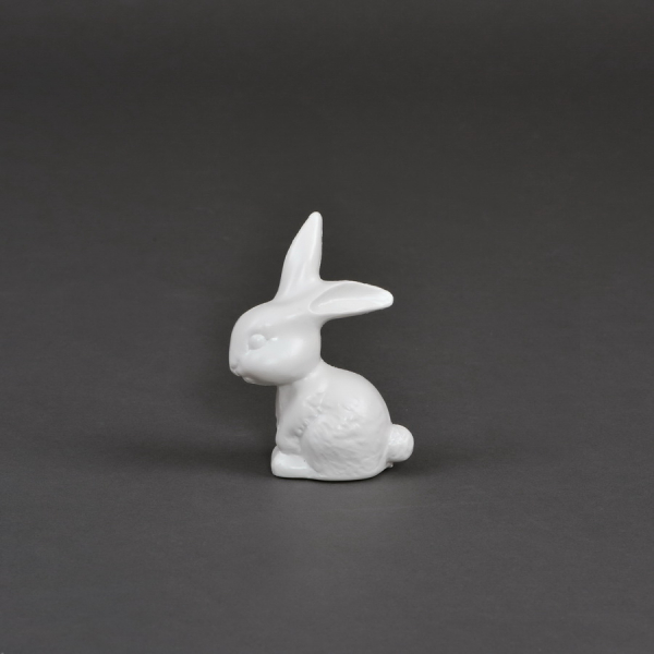 Kleiner Hase - sitzend